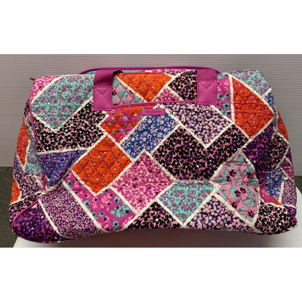 NWT Vera Bradley Triple Compartment Travel Bag --Modern‎ Medley